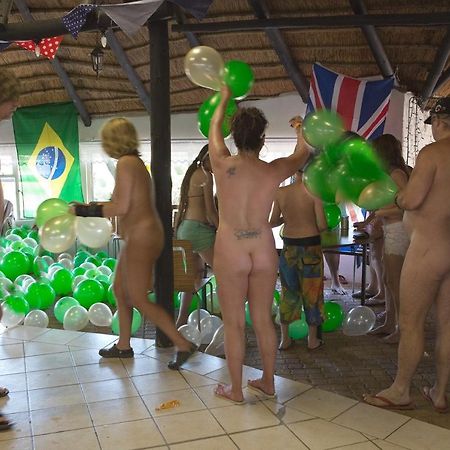 Suzie'S Loft - Nude - Suneden Family Naturist Resort Претория Экстерьер фото